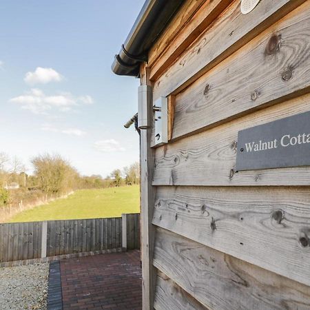 Walnut Cottage ストラットフォード＝アポン＝エイボン エクステリア 写真